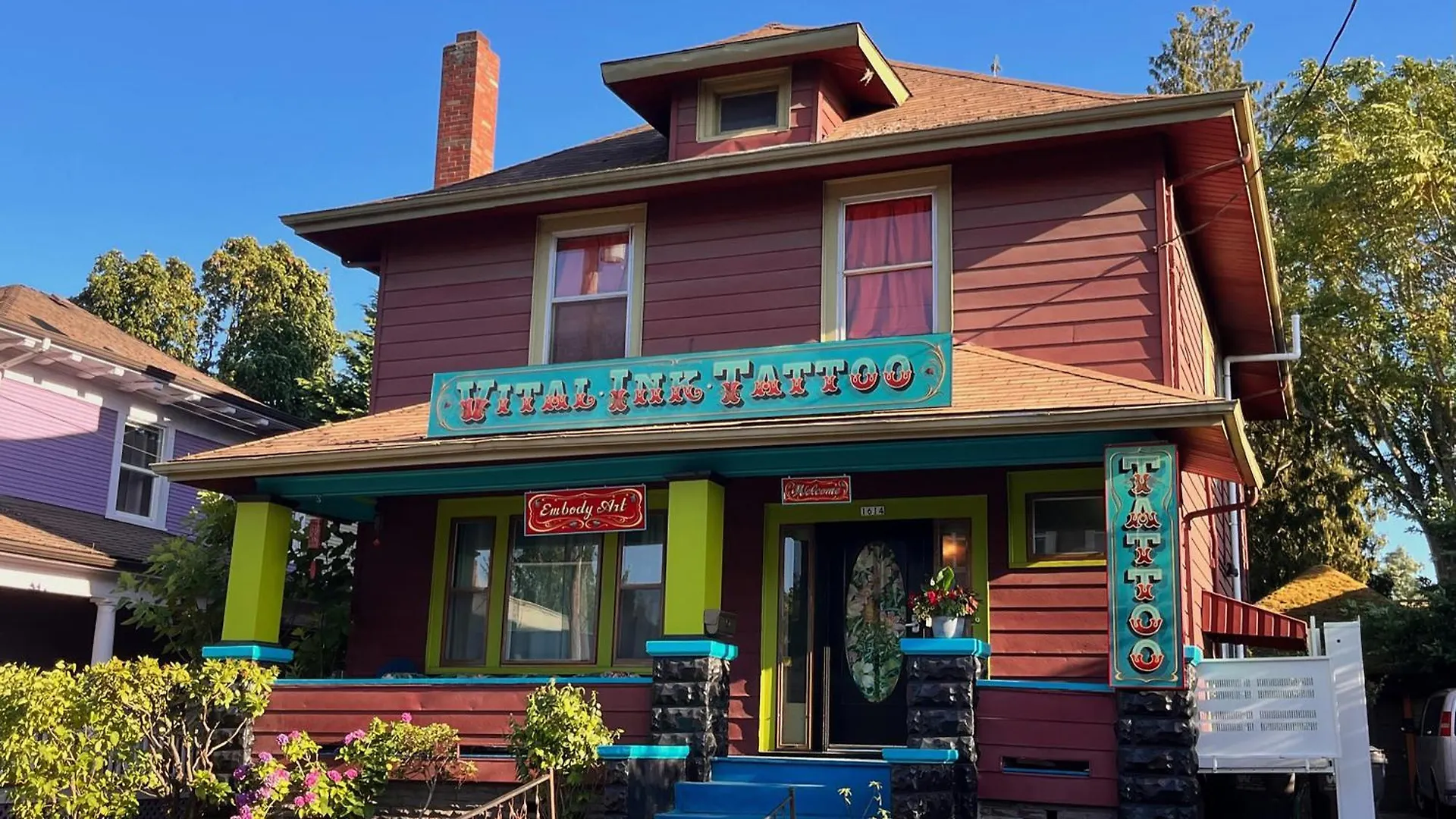Secluded Patio Cottage Right By All The Action Portland